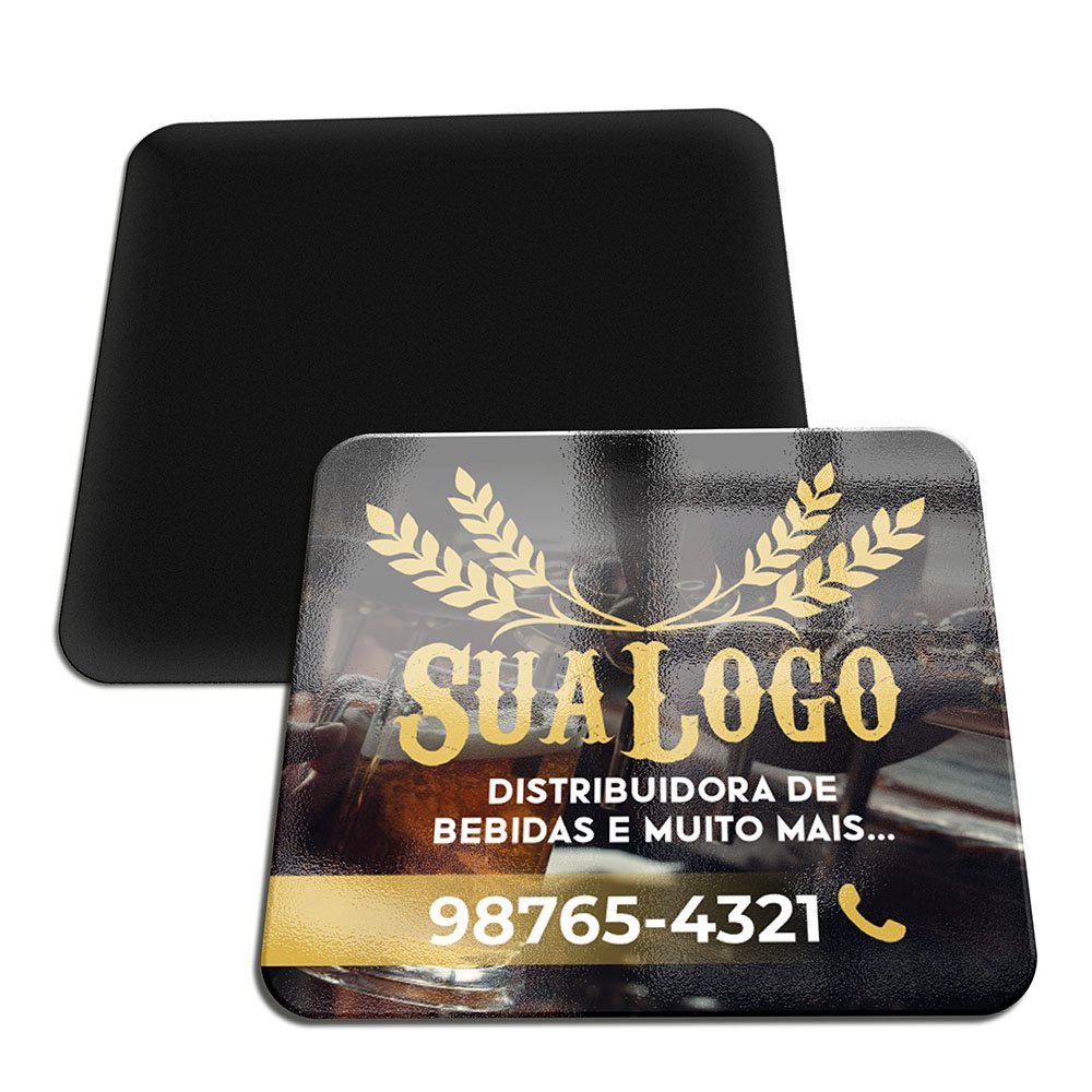 Ímãs de geladeira — 4 cantos arredondados — Couche 250g — Verniz UV total frente — 50x45mm