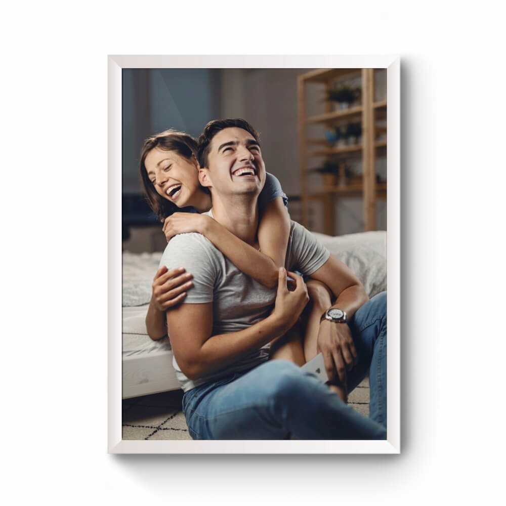 [MOLD11] Moldura com acetato — Madeira envelopada branca (180x240mm · Impressão 4×0 · MOLD11)
